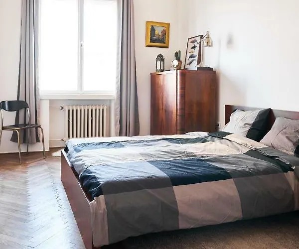 Vintage In The Old Town Apartament *