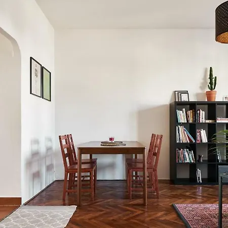 Vintage In The Old Town Bratislava